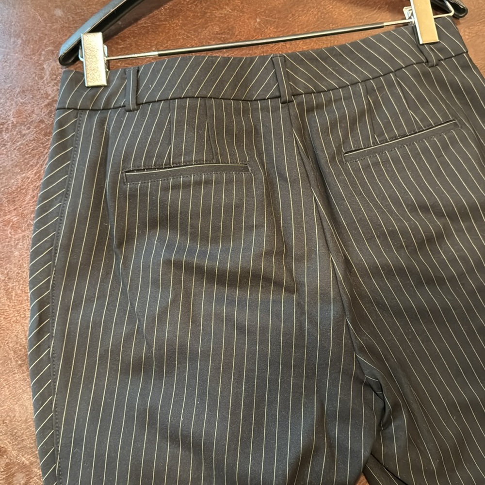 WHBM ankle cropped dress pants. black/khaki green strips